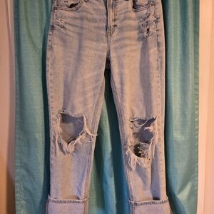 American Eagle Outfitters Light Blue Distressed Boyfriend Jeans
